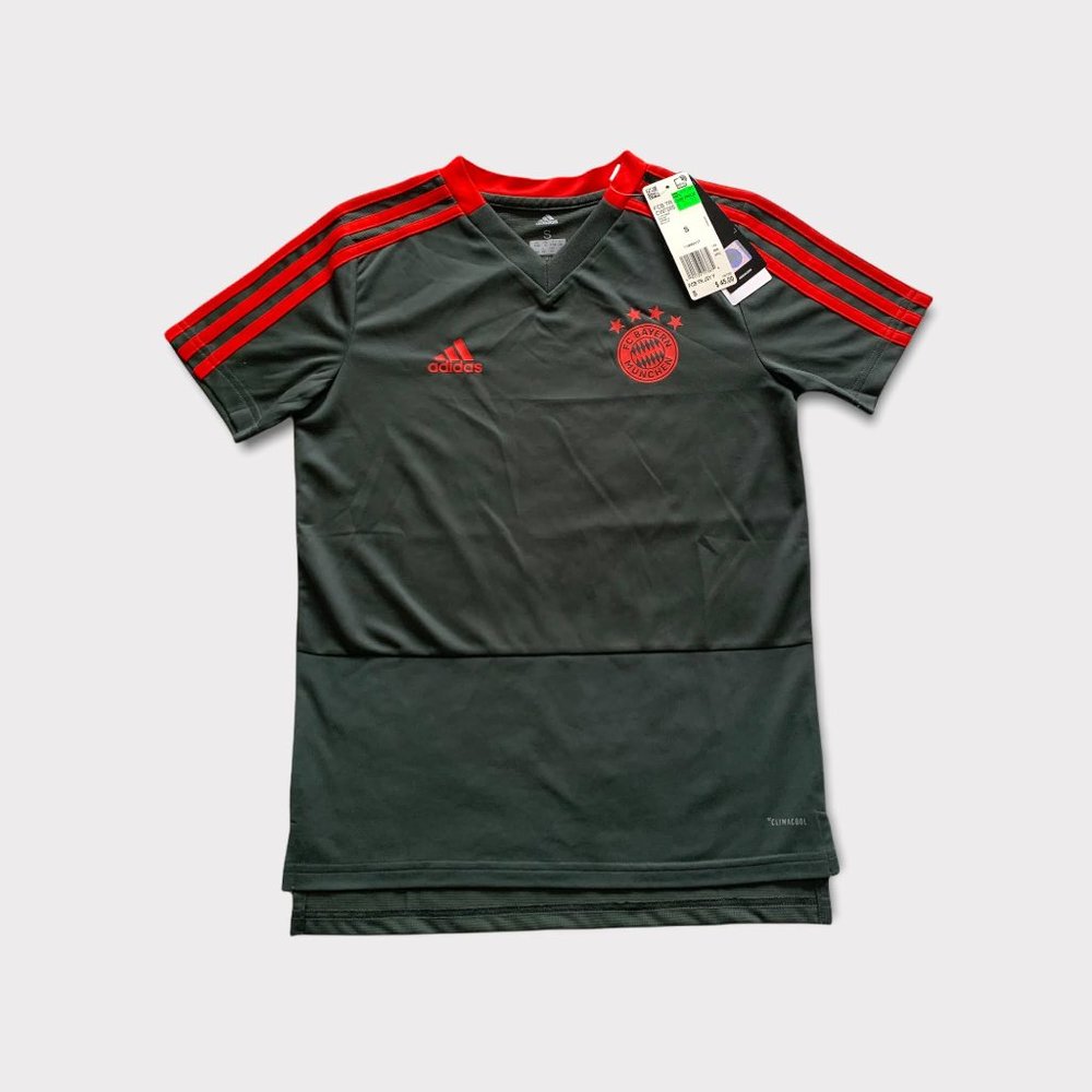 Adidas FC Bayern Munich Soccer Jersey / Youth S